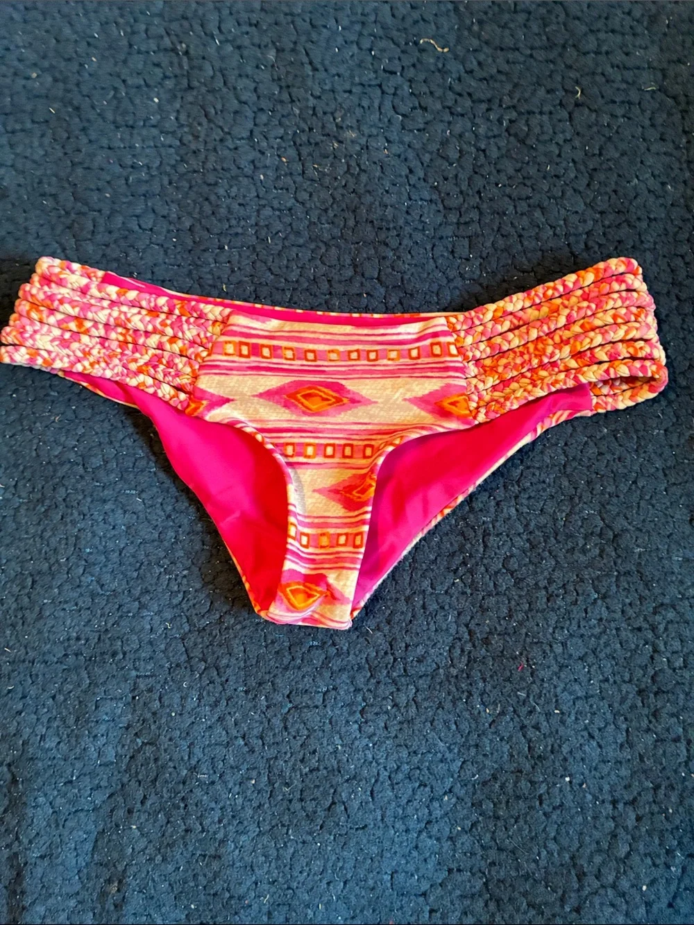 Frankies Bikinis